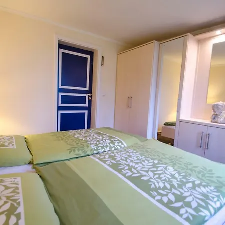 Nyaraló Haus Holle *